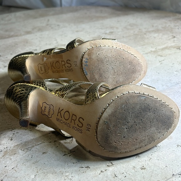 Michael Kors gold heeled sandals. Size 6. - Picture 5 of 10